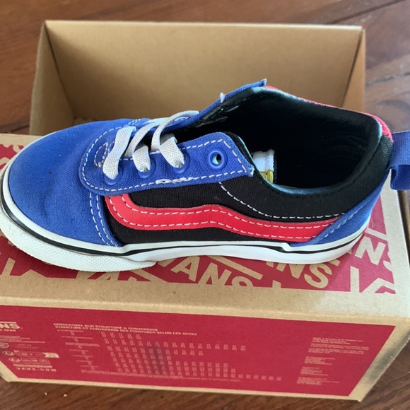 Vans Toddler Boys - like new! Size 6 - Picture 9 of 16